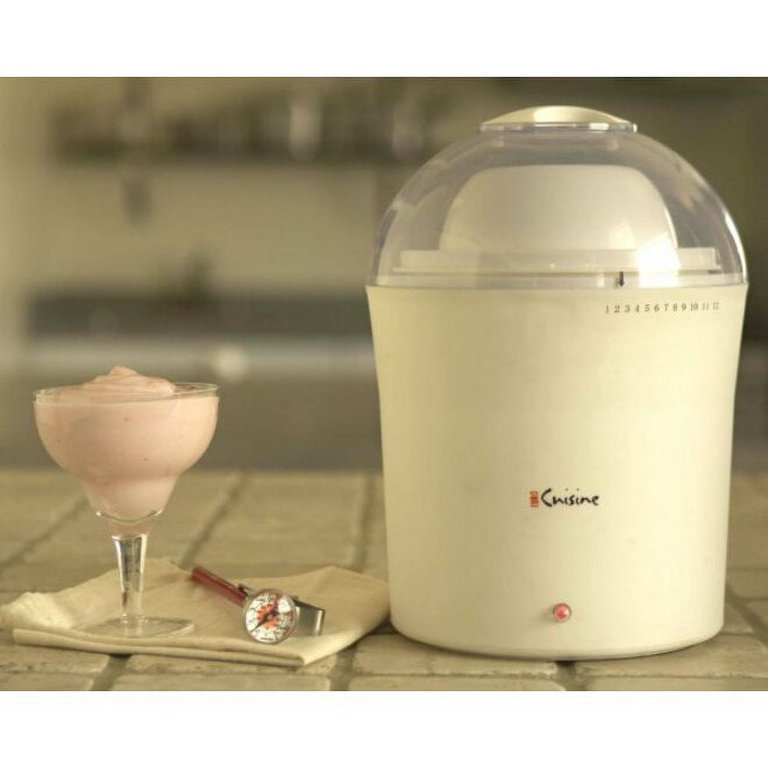 Euro-Cuisine 2 Quart Yogurt Maker YM260