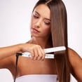 thumbnail image 3 of Fiudx Miniplancha de Pelo, Rizador de Doble Uso, Tecnología de Calentamiento Avanzada, Peinado Sin Dañar El Cabello, Peinado Rápido En 1-2 Minutos, Uso Doméstico, Resultados Un 50 % Más Brillantes, 3 of 6
