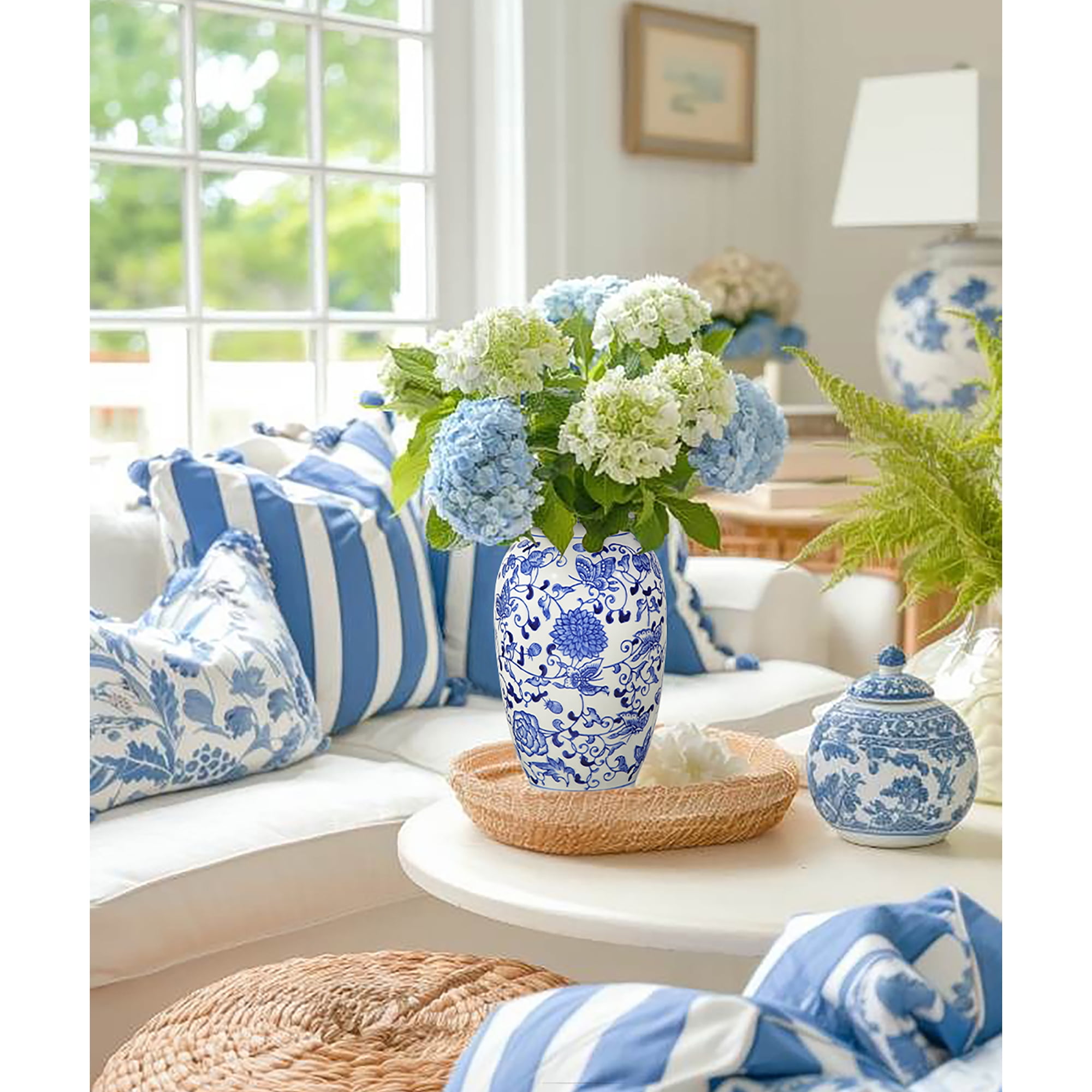 Blue and White Vase, Blue Ceramic Vase for Home Decor 8.9" Chinoiserie Vase for Flowers Porcelain Vase for Home Decor Bathroom Dinner Table Centerpieces
