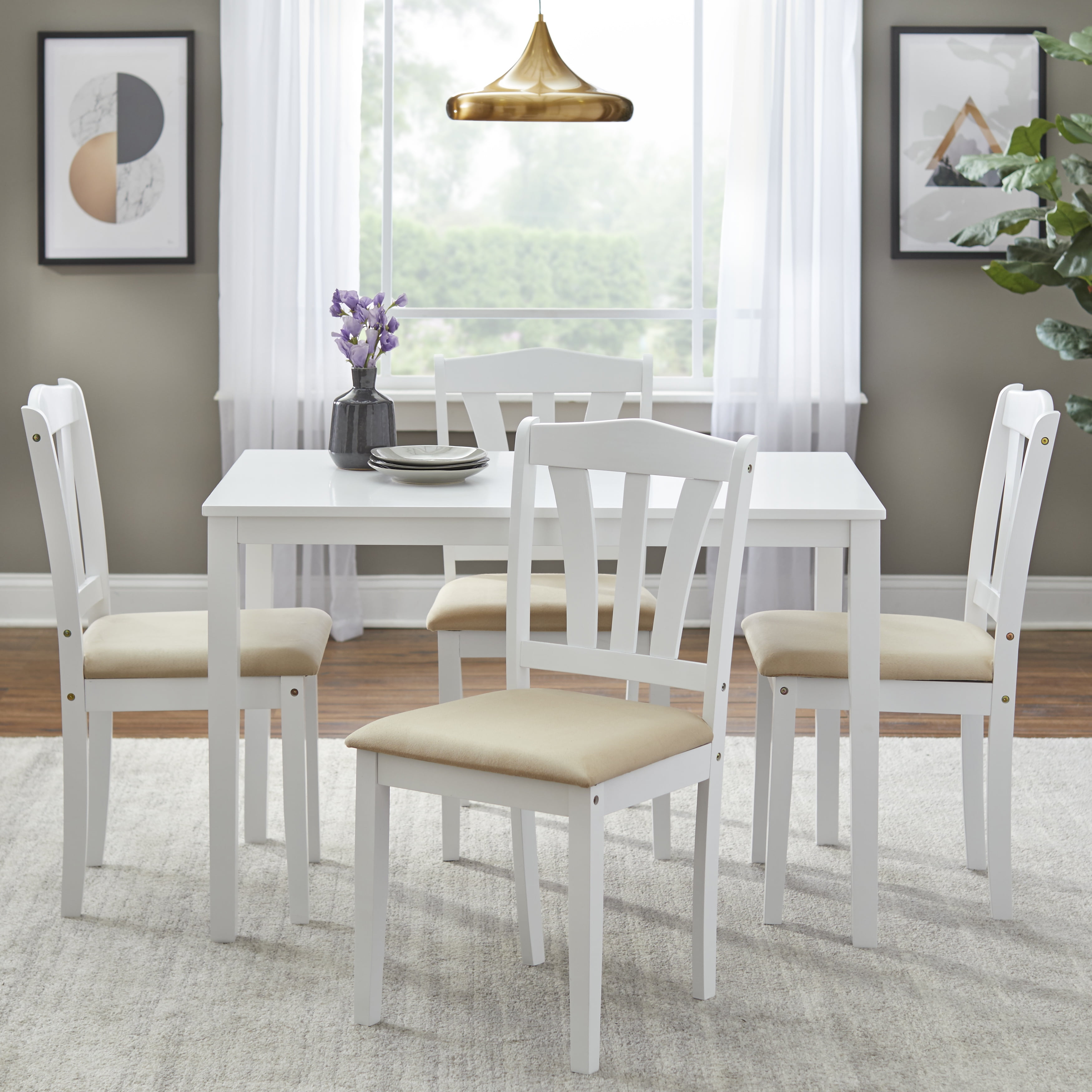 Unique Dinette Set for Large Space