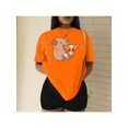 thumbnail image 1 of Playera Blusa De Capibara Comiendo Pizza Ropa Divertida Para Mujer Capibara Color Anaranjado Talla Chica Marca Emil SaEs, 1 of 4