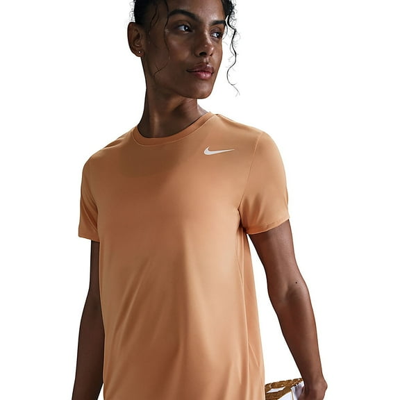 Nike Running Shirt Women's Dri-FIT Legend T-shirt - Apricot - XS