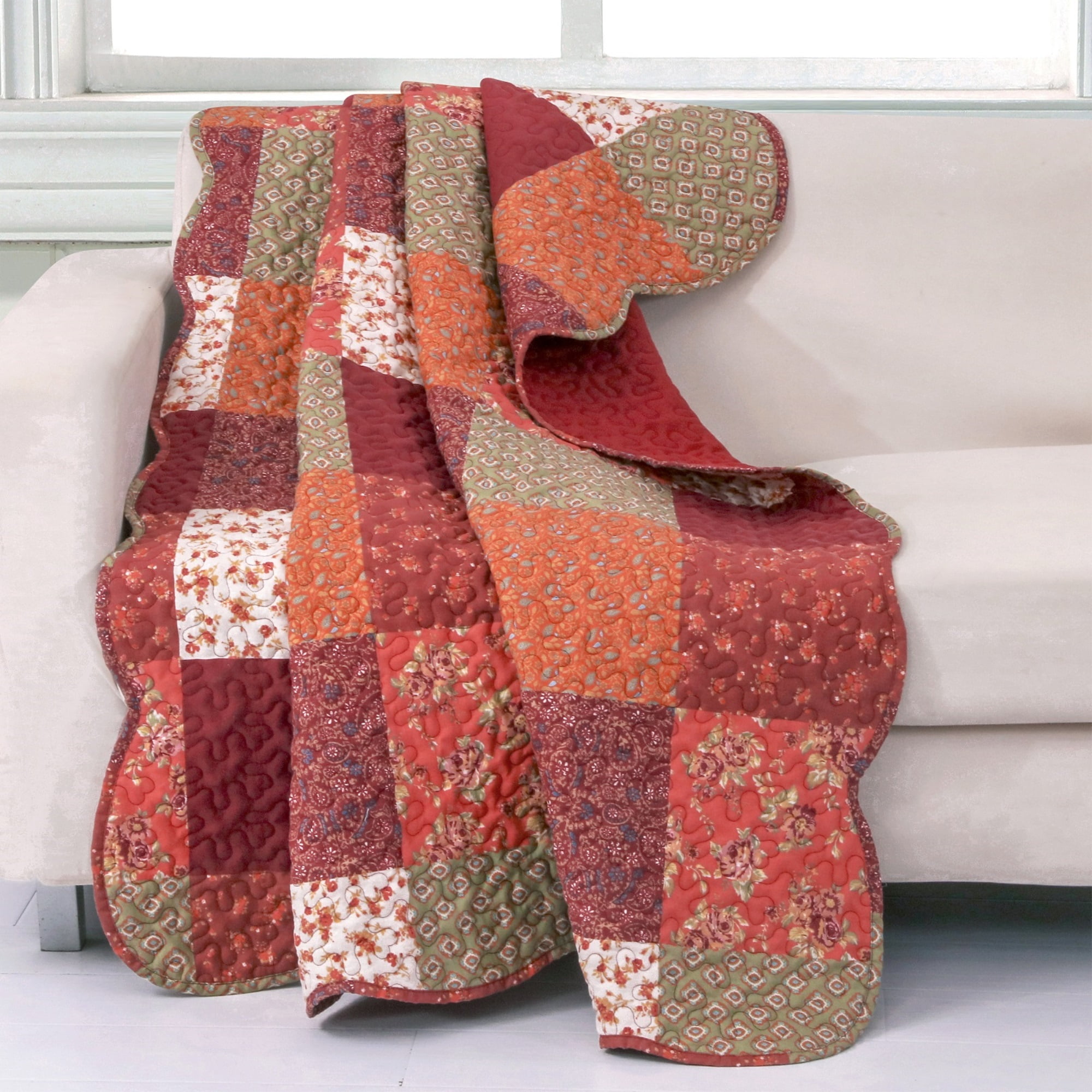 Two Tone Polyester Quilted Throw Blanket with Patchwork, Red