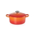 thumbnail image 4 of Le Creuset Four Hollandais Rond Signature en Fonte Émaillée, 2 Qt, Flamme, 4 of 10