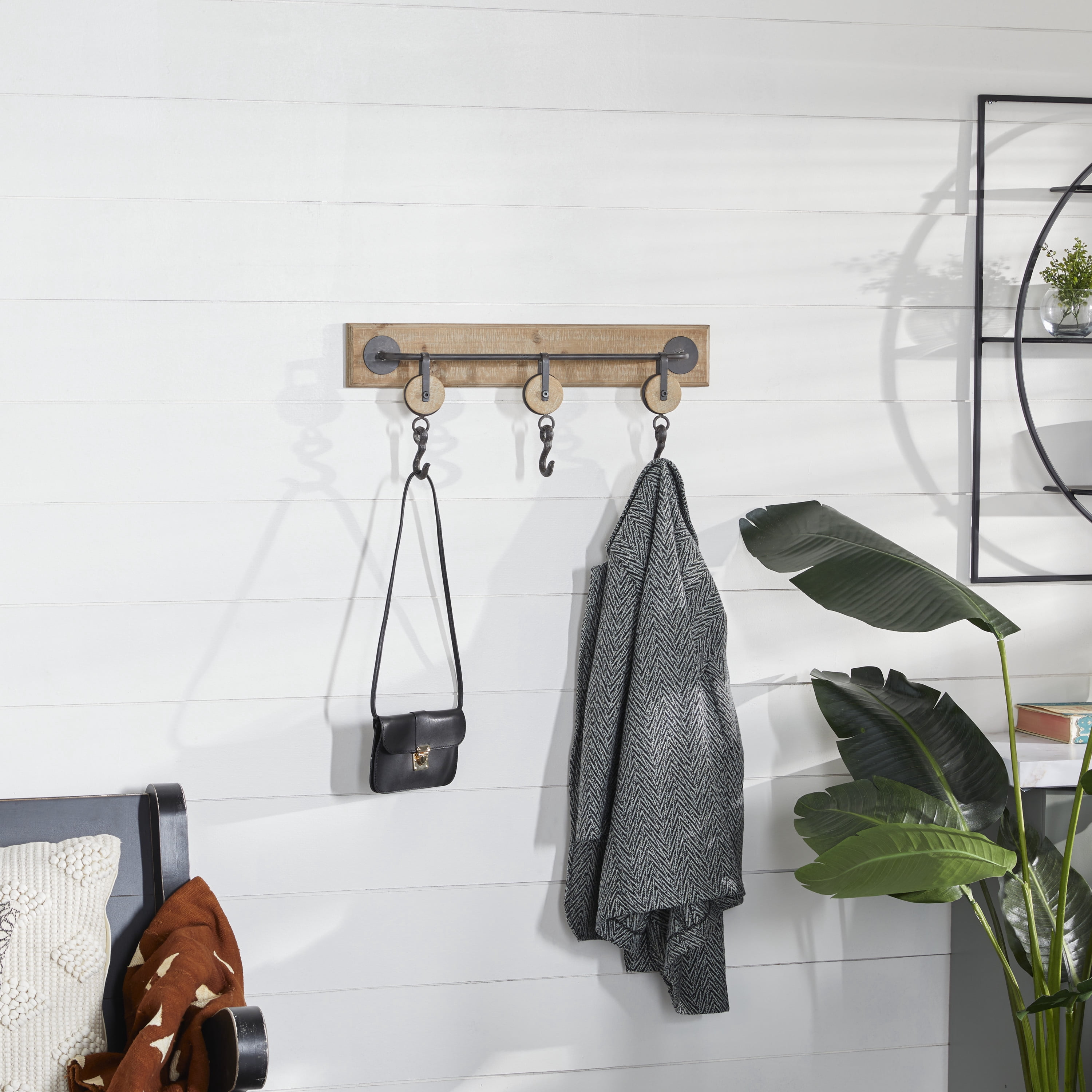 DecMode Brown Wood Industrial Wall Hook