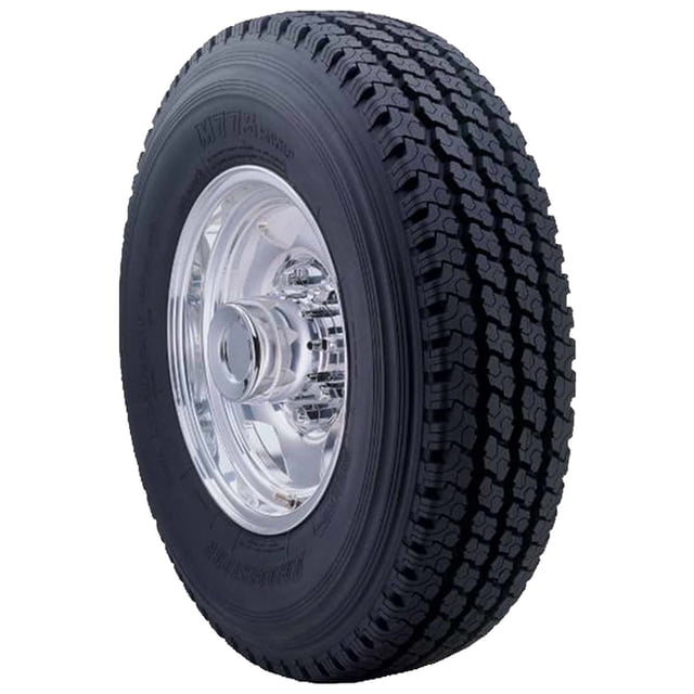 Llanta 215/75r14 Lt Bridgestone M773 104/101r