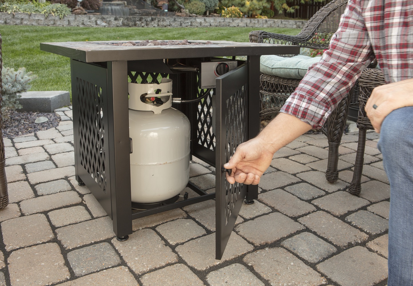 Endless Summer Decorative Slate Tile Mantel LP Gas Outdoor Fire Pit | GAD1429SP