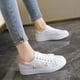 thumbnail image 4 of Zapatos blancos bordados de primavera y verano, zapatillas planas, zapatos casuales de estilo universitario para mujer, mocasines con cordones, 4 of 6