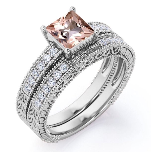 Juego Nupcial JeenMata Eduardiano 1.5ct Morganita y Moissanita Talla Princesa Melocotón Rosado Pavé 4 Puntas Baño Oro Blanco 18K sobre Plata