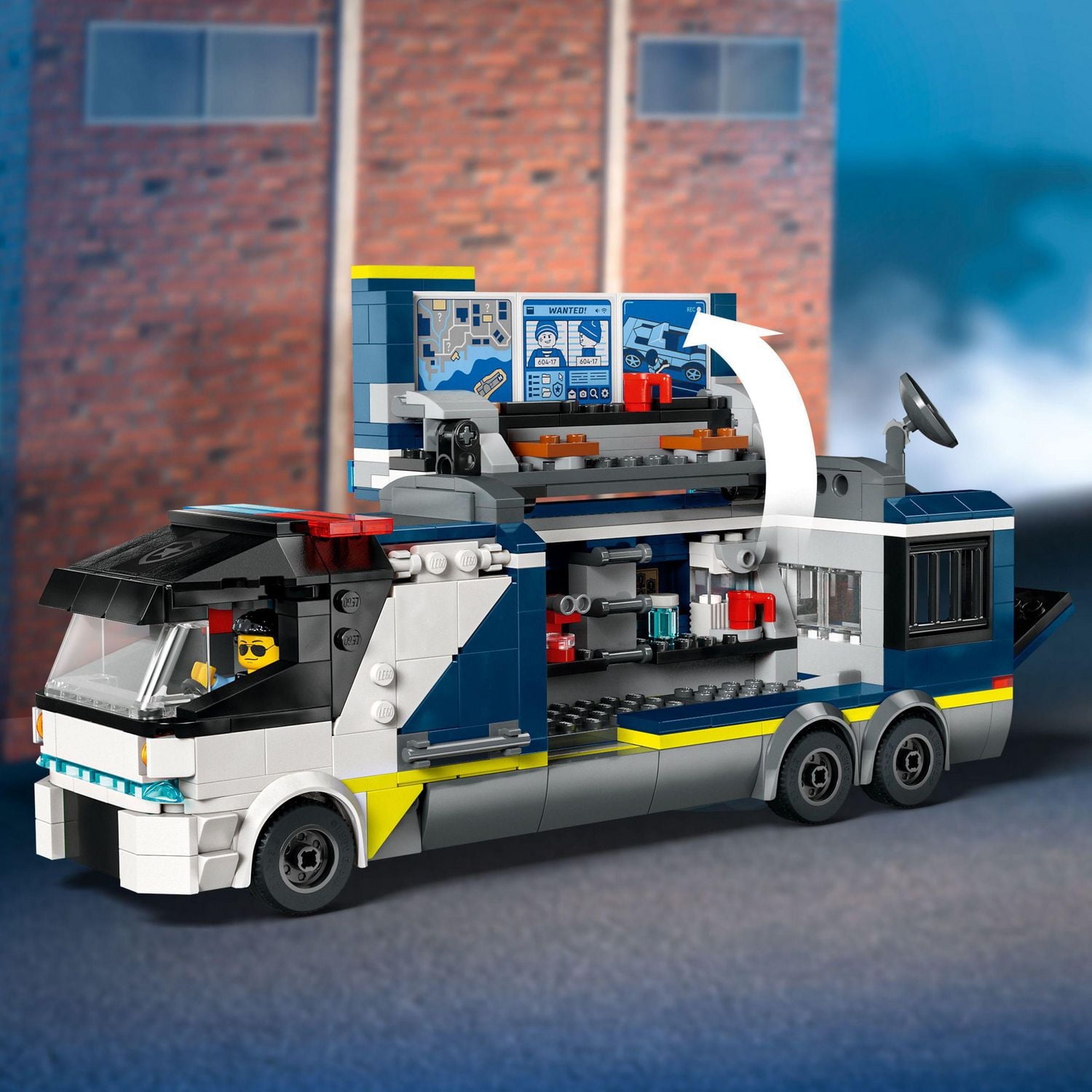 LEGO City Police Mobile Crime Lab Truck Toy, Pretend Play Police Toy, Includes Quad Bike, 2 Officers, 1 Scientist and 2 Crook Minifigures, Police Truck Toy for Kids Ages 7 Plus, 60418