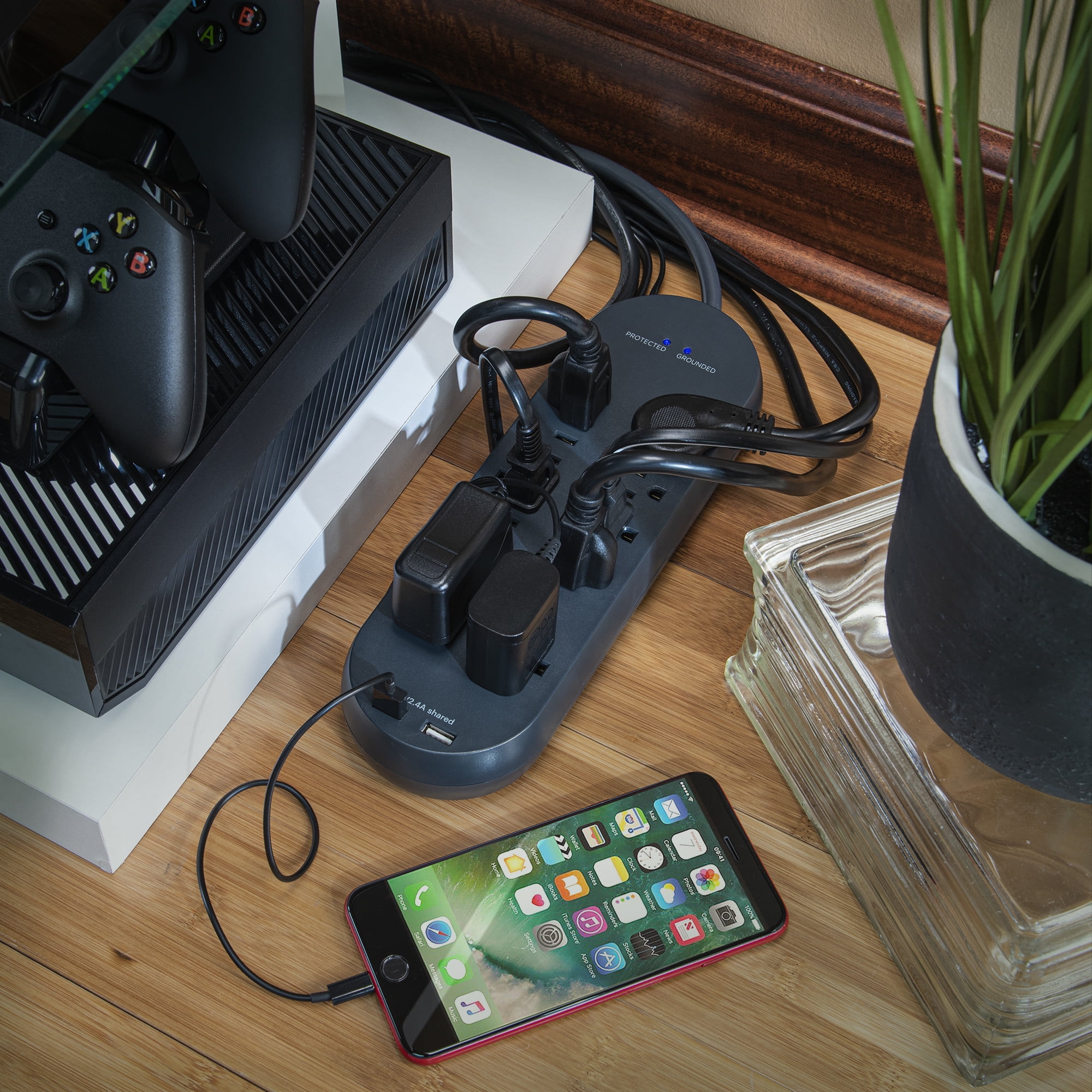 onn. Gray Surge Protector with 10 Outlets, 3300 Joules and 2 USB Ports
