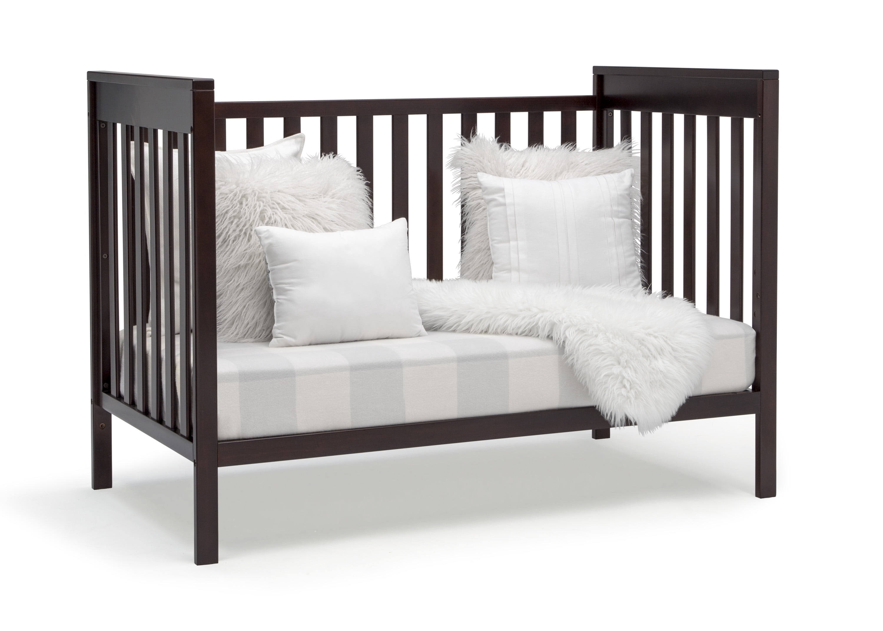 delta children mercer crib