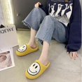 thumbnail image 4 of Pantuflas sin cordones, cómodas, cómodas y de felpa suave con cara sonriente.yt, 4 of 5