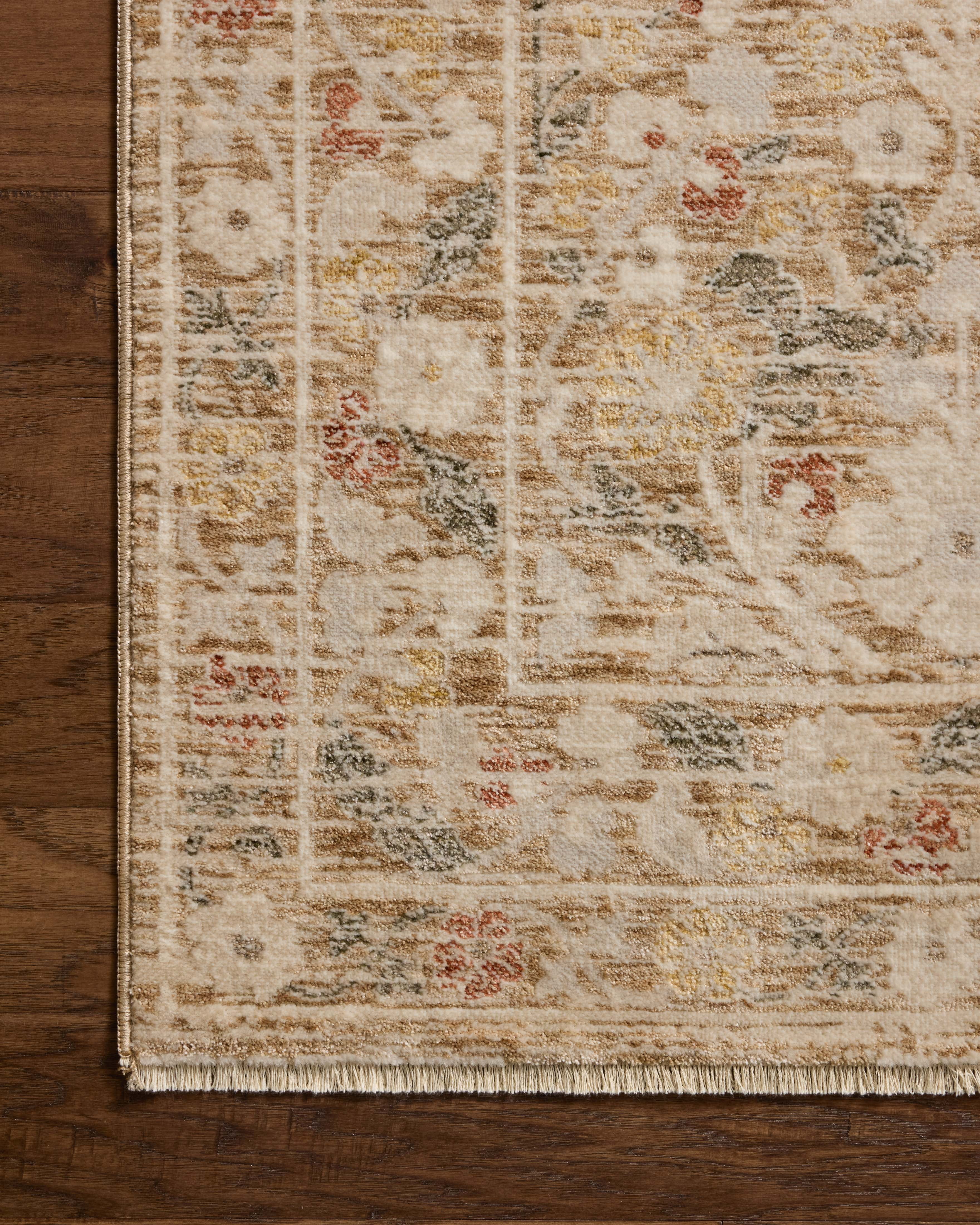 Loloi Clarisse Sand / Multi 5'-1" x 7'-6" Area Rug