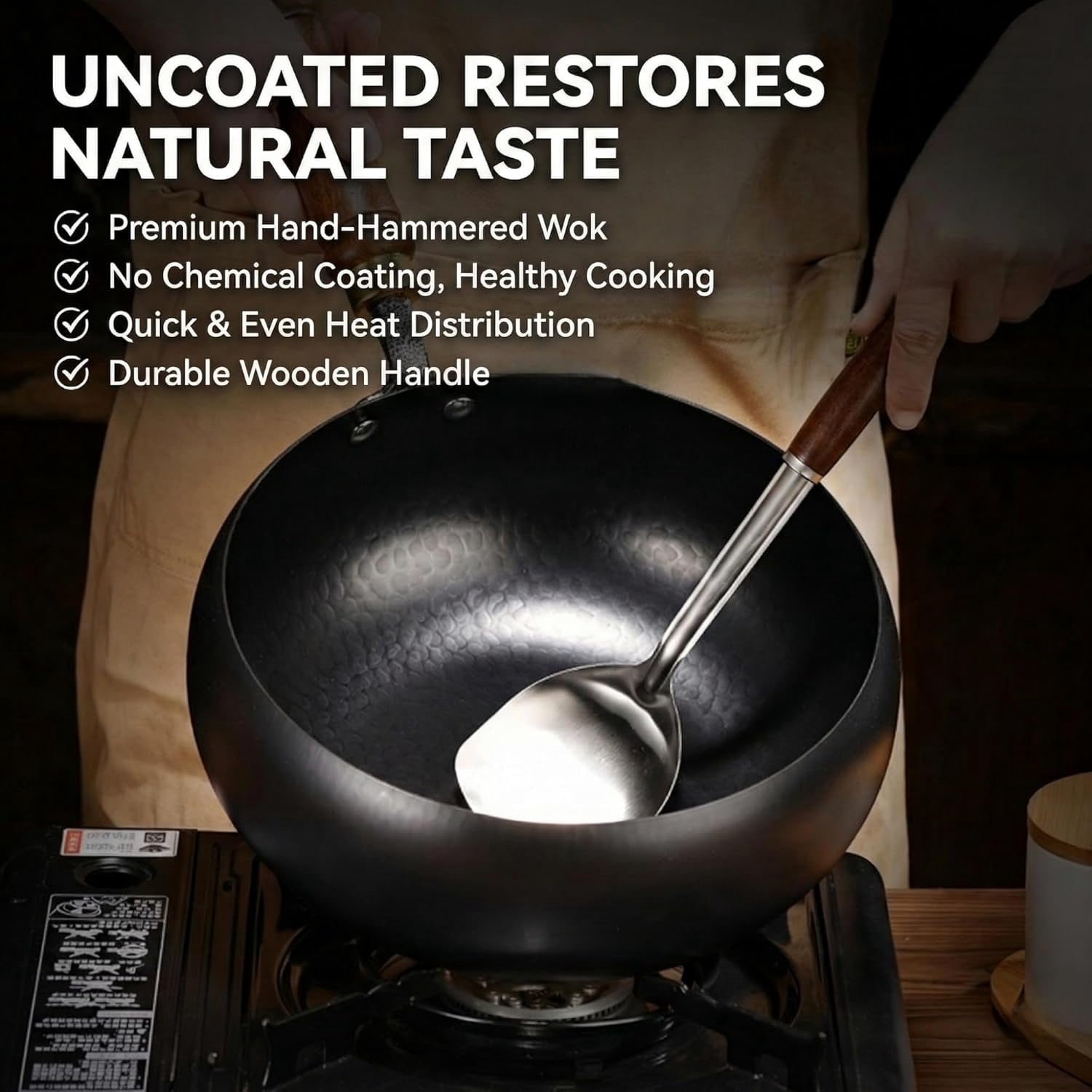 Japanese Cast Iron Wok Pan - Uncoated Healthy Cooking Pot with Lid, Hand Hammered Non Stick Frying Pans Made in Japan (Hand-Hammered + Glass Lid,7.9'')