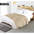 thumbnail image 2 of Blanket Utopia Bedding Twin, 152 x 203 cm, forro polar camel, suave, 2 of 8