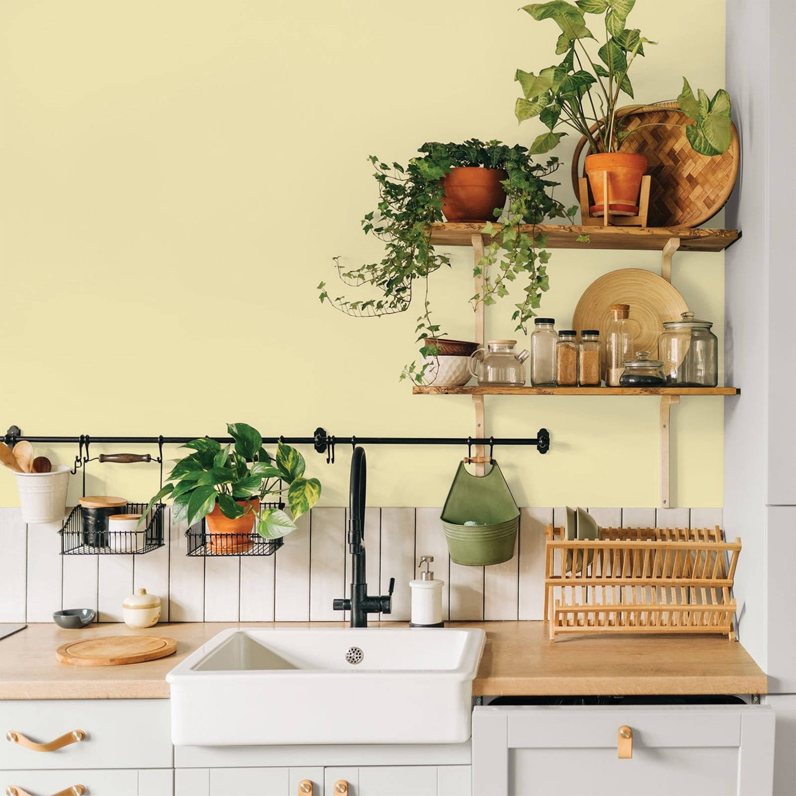 Glidden Glidden Kitchen Bath and Laundry Star Bright / Yellow, Eggshell Interior Paint with Primer, 1 Gallon