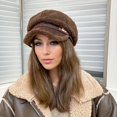 thumbnail image 4 of Sombrero octogonal de pelo de cordero para mujer, moda coreana, sombrero de lengua de pato con brote de felpa, sombrero de artista Retro británico de moda, nuevo, 4 of 4