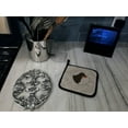 thumbnail image 3 of Carolines Treasures CK2205PTHD Rottweiler dans la Cuisine Paire de Porte-Pot, 3 of 3