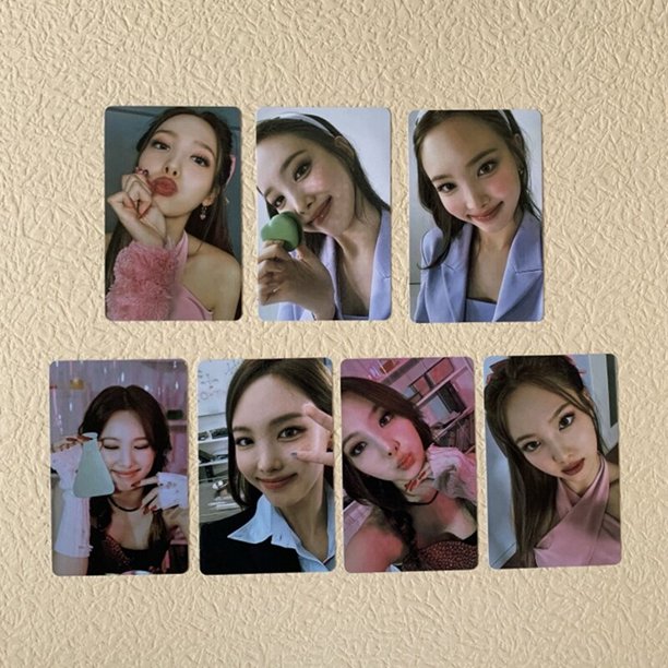 Kpop TWICE-Tarjeta Lomo de fórmula de amor, tarjetas fotográficas impresas en HD, Momo Mina SANA, colección de Fans, nuevo álbum, 9 piezas por juego