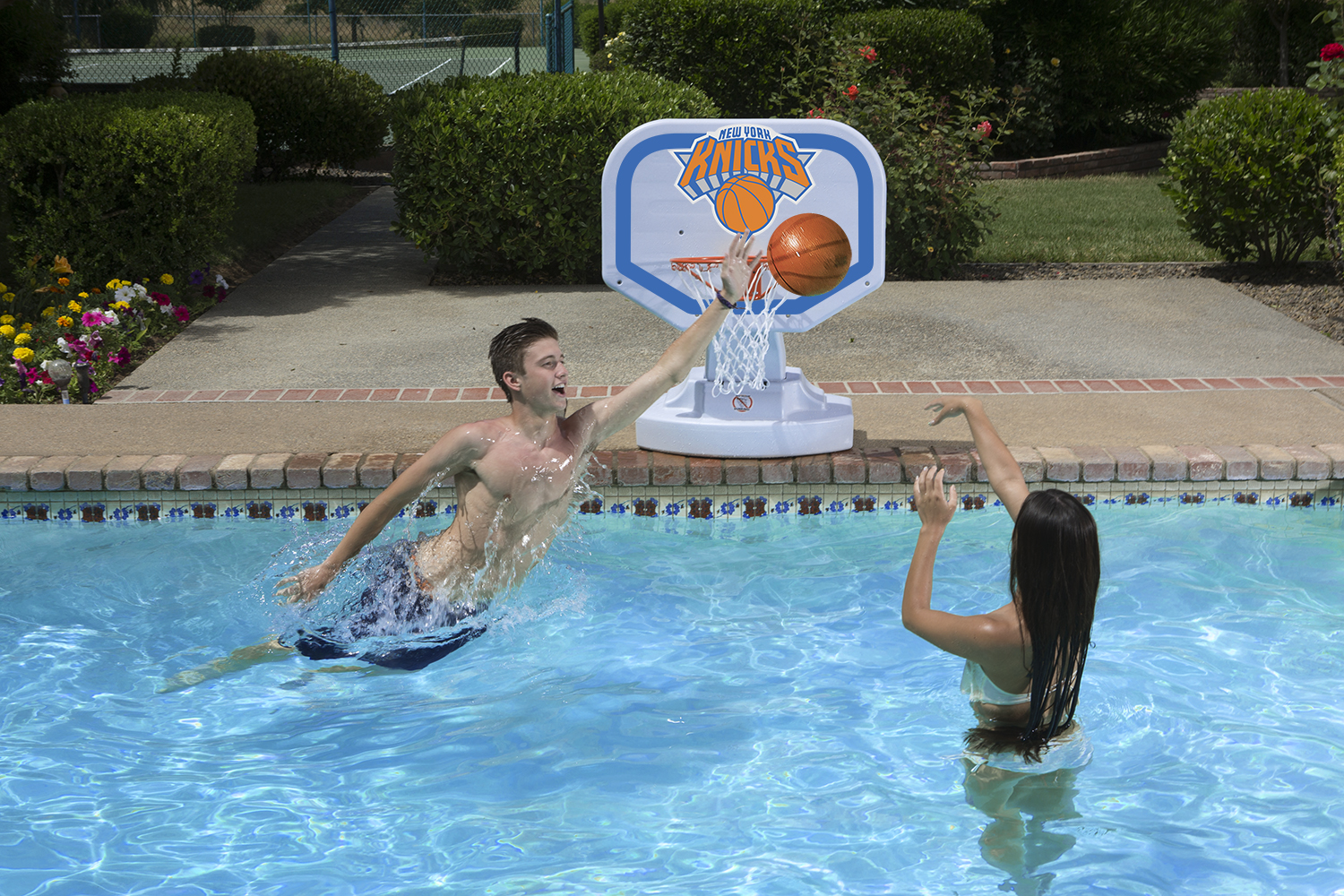 New York Knicks NBA USA Competition-Style Poolside Basketball Game