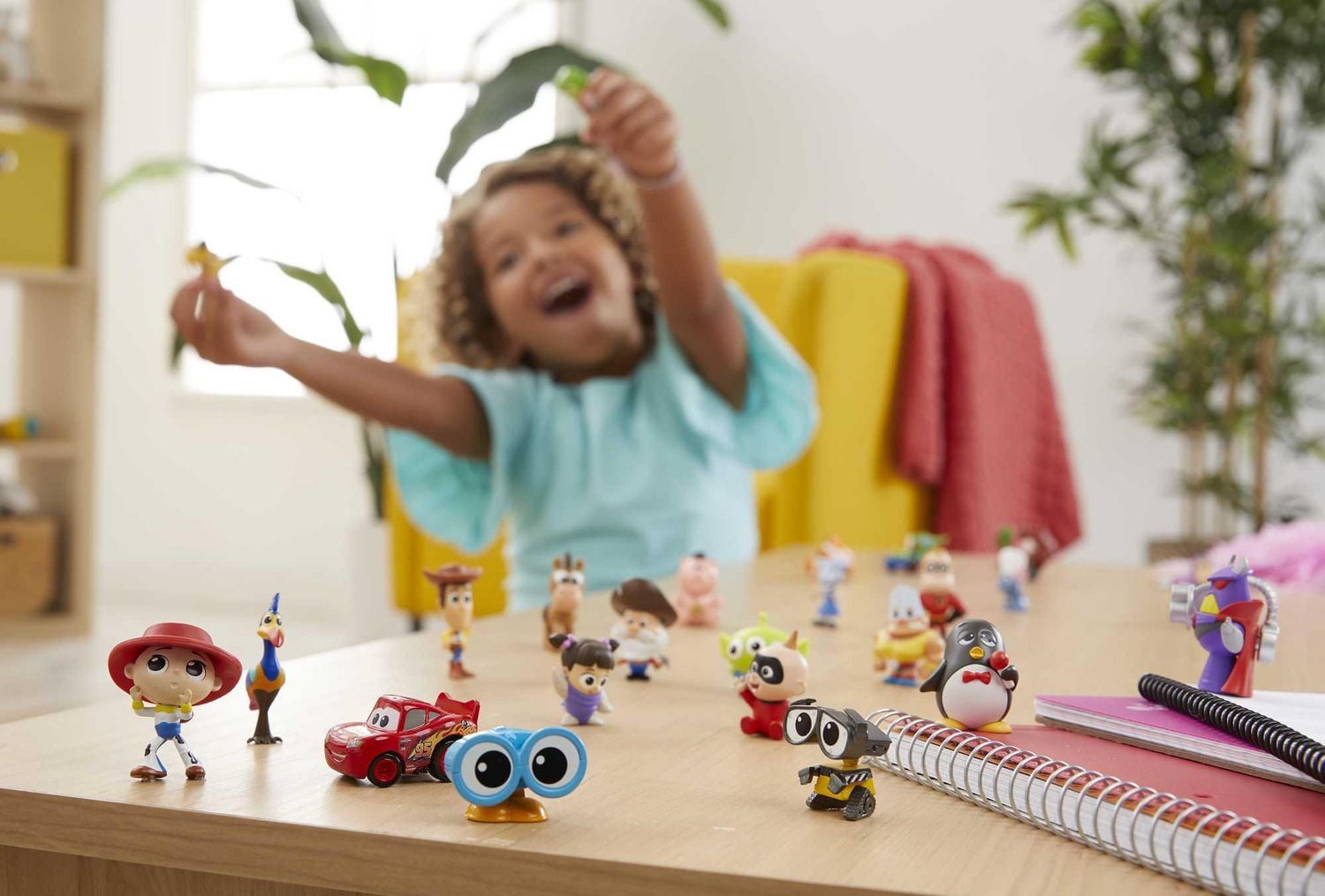 Assortiment de compagnons Pixar Minis