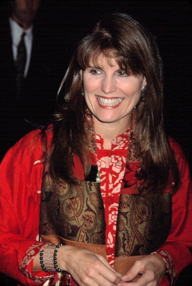 Lucie Arnaz At The Premiere Of Iris 12022001 Nyc By Cj Contino