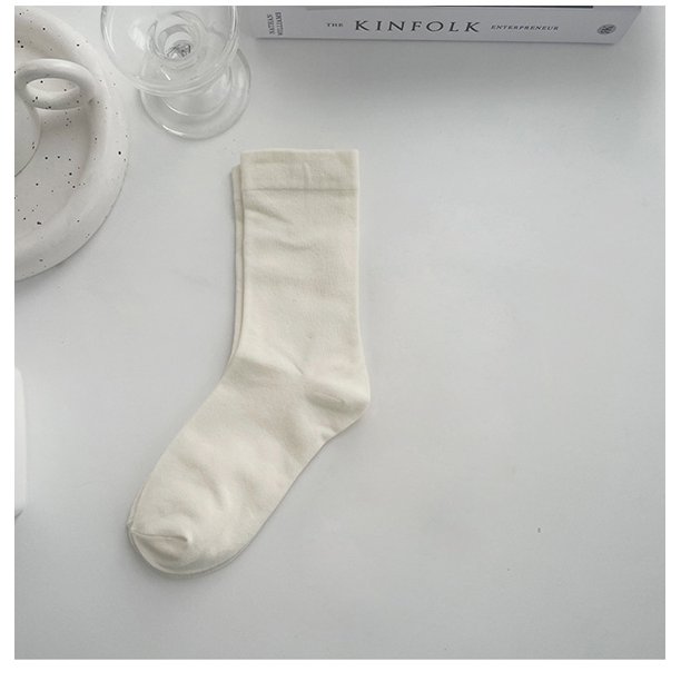 Calcetines de mujer Calcetines de luna Calcetines de mujer de otoño e invierno Calcetines blancos Calcetines de estudiante Calcetines apilados Calcetines elásticos