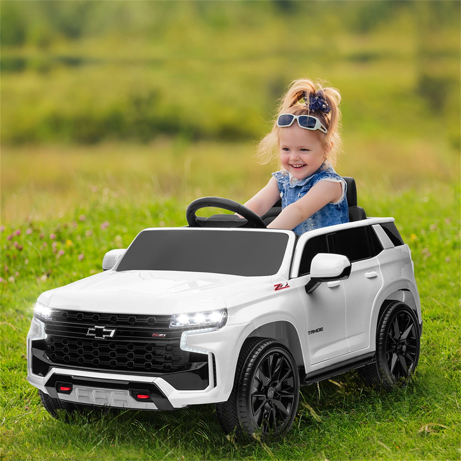 Kepooman Dual Drive 12.00V 7A.h Electric Kids Toy with 2.4G Remote Control HL588 Chevrolet Tahoe SUV, White Ride On Car Kepooman Dual Drive 12.00V 7A.h Electric Kids Toy with 2.4G Remote Control HL588 Chevrolet Tahoe SUV, White Ride On Car