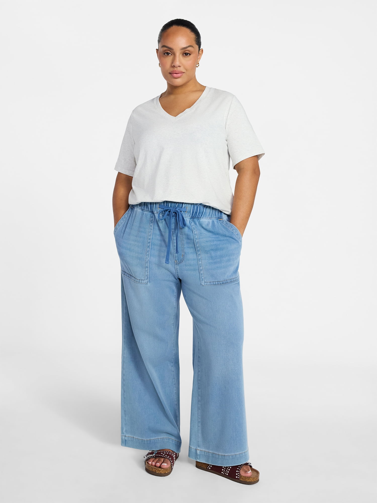 Terra & Sky Women's Plus Size V-Neck Tee with Short Sleeves, Size 0X-5X
