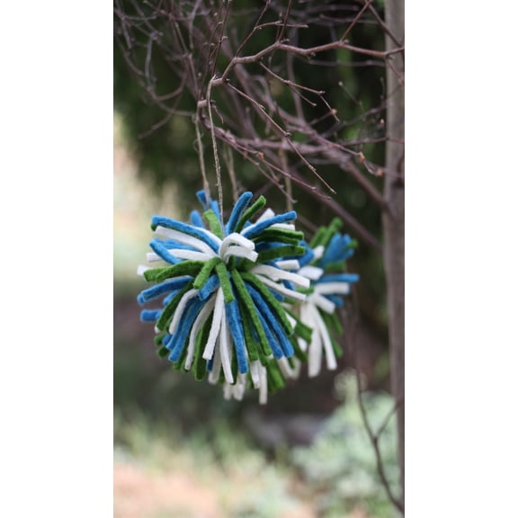 De Kulture Works Wool Felt Chindi Bauble, Set of 4 Eco Friendly Needle Felted Christmas Xmas Tree Decoration Stuffed Ornament