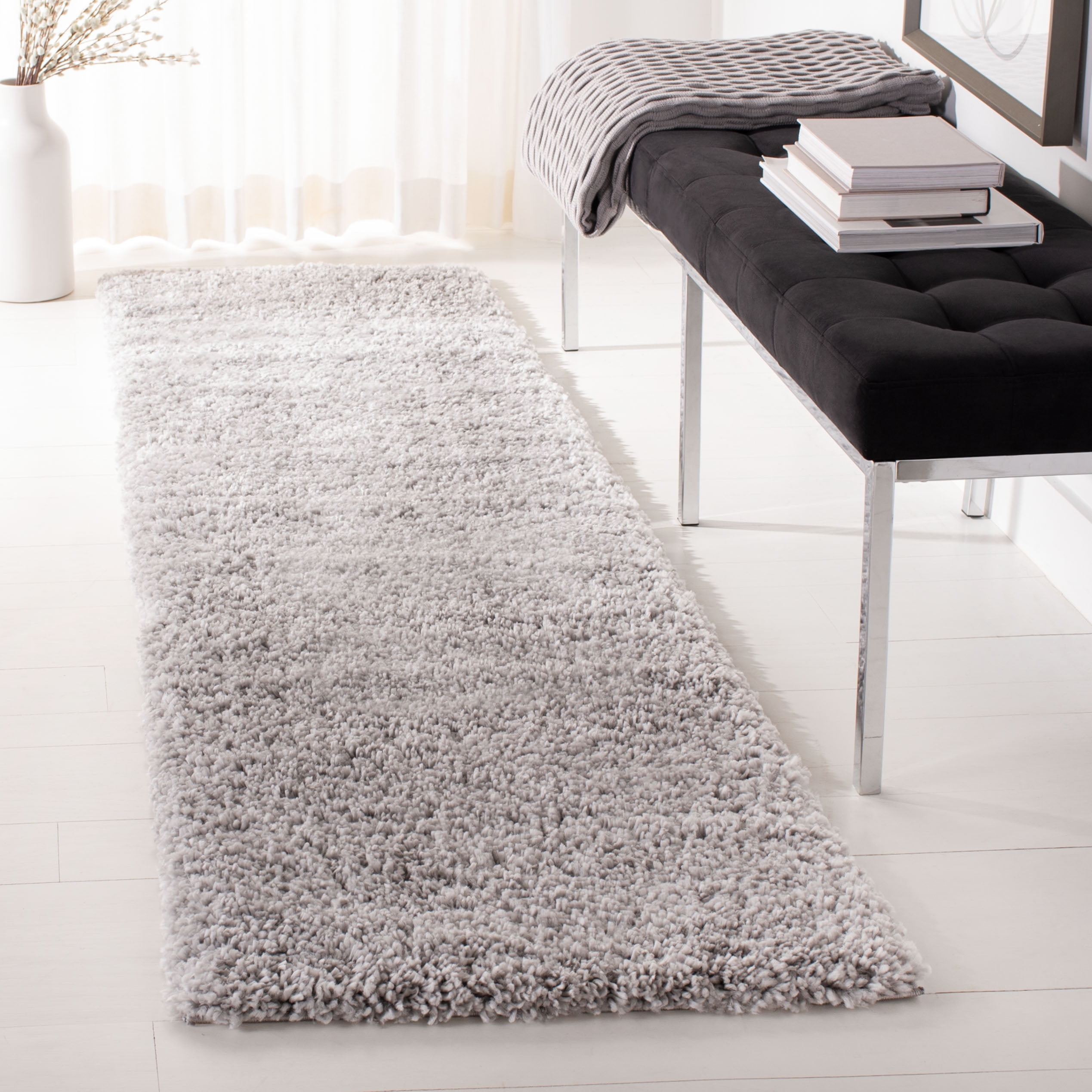 SAFAVIEH Fontana Jamie Solid Shag Runner Rug, Grey, 2'3" x 10'
