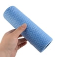 thumbnail image 4 of Paño de limpieza lavable de tela no tejida con patrón de olas para cocina, rollo azul, 4 of 4