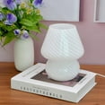 thumbnail image 4 of Lámpara de cabecera de seta de vidrio, lámpara de mesa translúcida Lámparas de estar de cabecera de vidrio a rayas modernas Luz de remolino de escritorio, para decoración del hogar (hy), 4 of 4