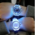thumbnail image 2 of Yesfashion Couple Watch Fashion Simple Trend Rhinestone Sparkling Electronic Wristwatch, 2 of 8