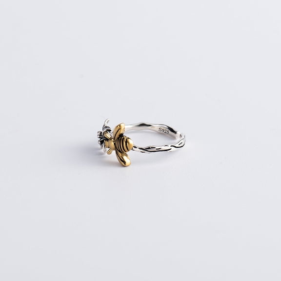 Sterling Silver Bee Flower Ring: Korean Style Geometric Design, Individually Packed, Silver, Manual Color Separation