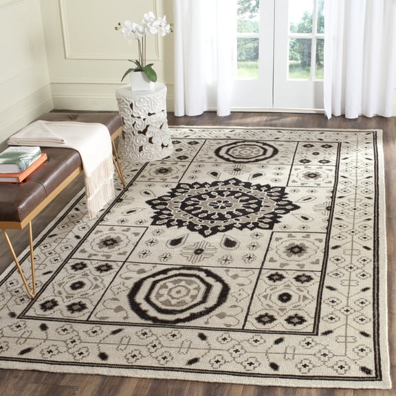 Safavieh Kenya Elizabeth Geometric Area Rug, Ivory/Gray, 2' x 3'
