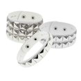 thumbnail image 4 of 3 pulseras punk de cuero sintético con remaches góticos para uso diario, ideales para cosplay de adultos. Blanco, 4 of 9