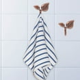 thumbnail image 4 of Ganchos de pared individuales con forma de hoja de Metal, ganchos de hierro Vintage para abrigos, perchas rústicas montadas en la pared para el hogar, bufanda, bolso, llave de toalla, 4 Uds., 4 of 5