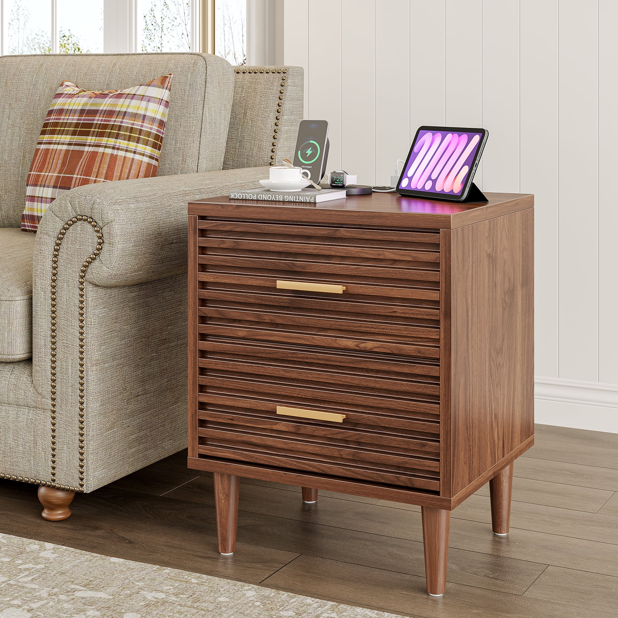 Brown Nightstand Set of 2, Fluted Night Stand With Charging Station, Mid Century Modern Night Stands For Bedroom Bedside Table, Fluted Nightstand With 2 Drawers, 19" Modern Side Table With Outlets
