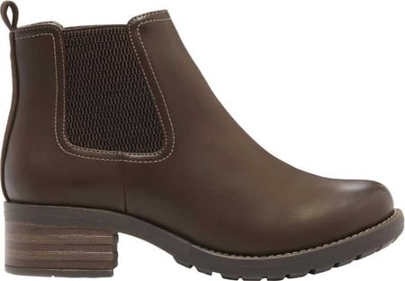 eastland jasmine chelsea boot