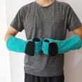 thumbnail image 4 of Guantes protectores Colco multifunción para perros y gatos Verde, 4 of 8