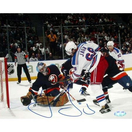 Jaromir Jagr Autographed Scoring Vs. Islanders 16" x 20" Photograph