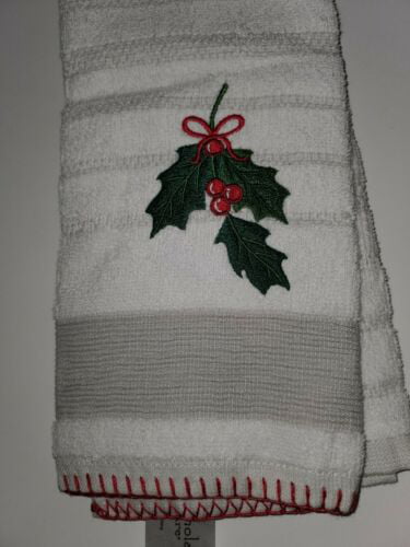 Nicholas Square 11x18 $13 Holly Embroidered Jacquard Bath Fingertip Towel St 