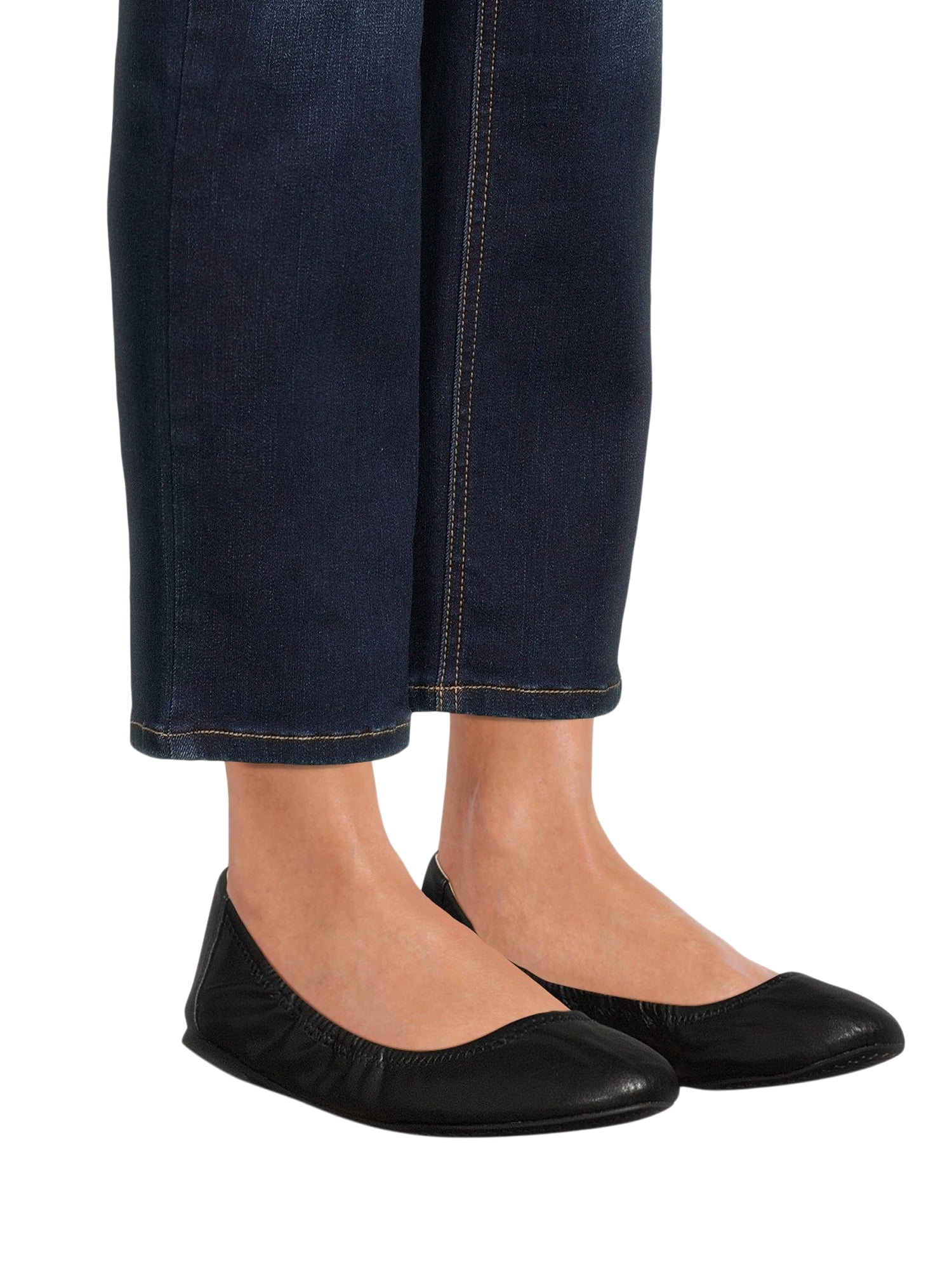 Time and Tru Women's Scrunch Ballet Flats, Wide Width Available