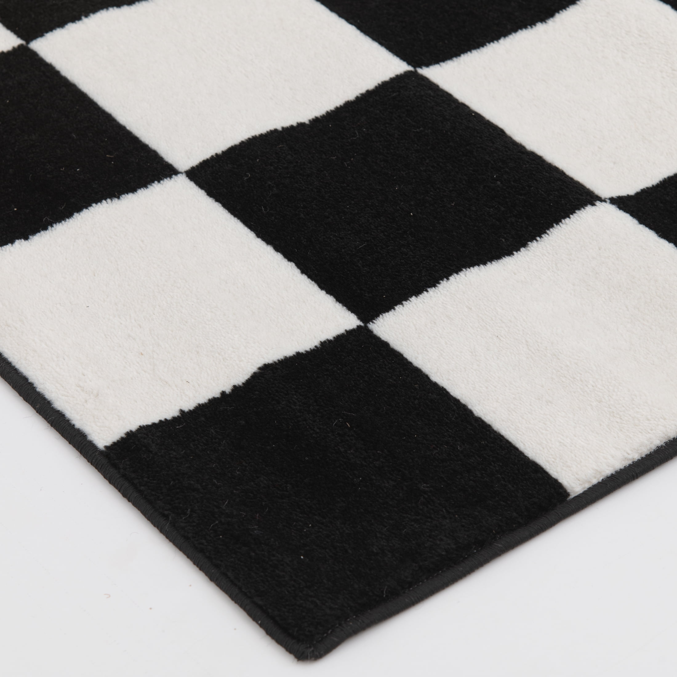 Atiran Checkered Plush Pile Pink/White Area Rug Latitude Run Rug Size: Rectangle 5'3 x 7'3
