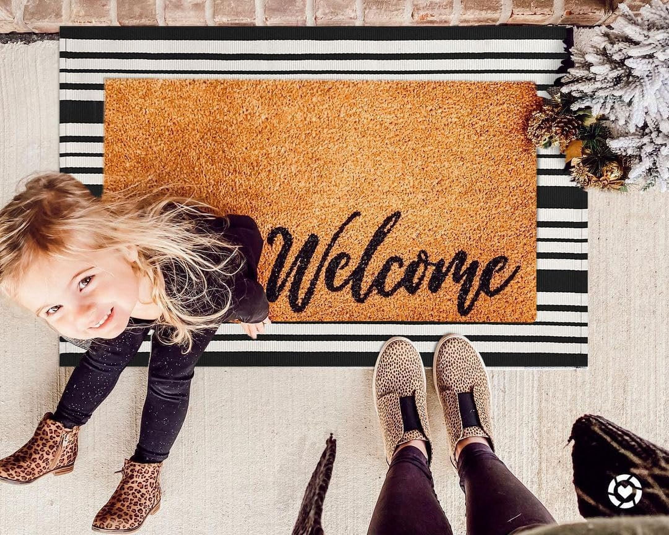 Area Rug  Striped Front Door Rug Cotton Washable Indoor Outdoor Rug Doormats Outdoor Small Striped Rugs for Kitchen Entryway Patio Front Porch Decor