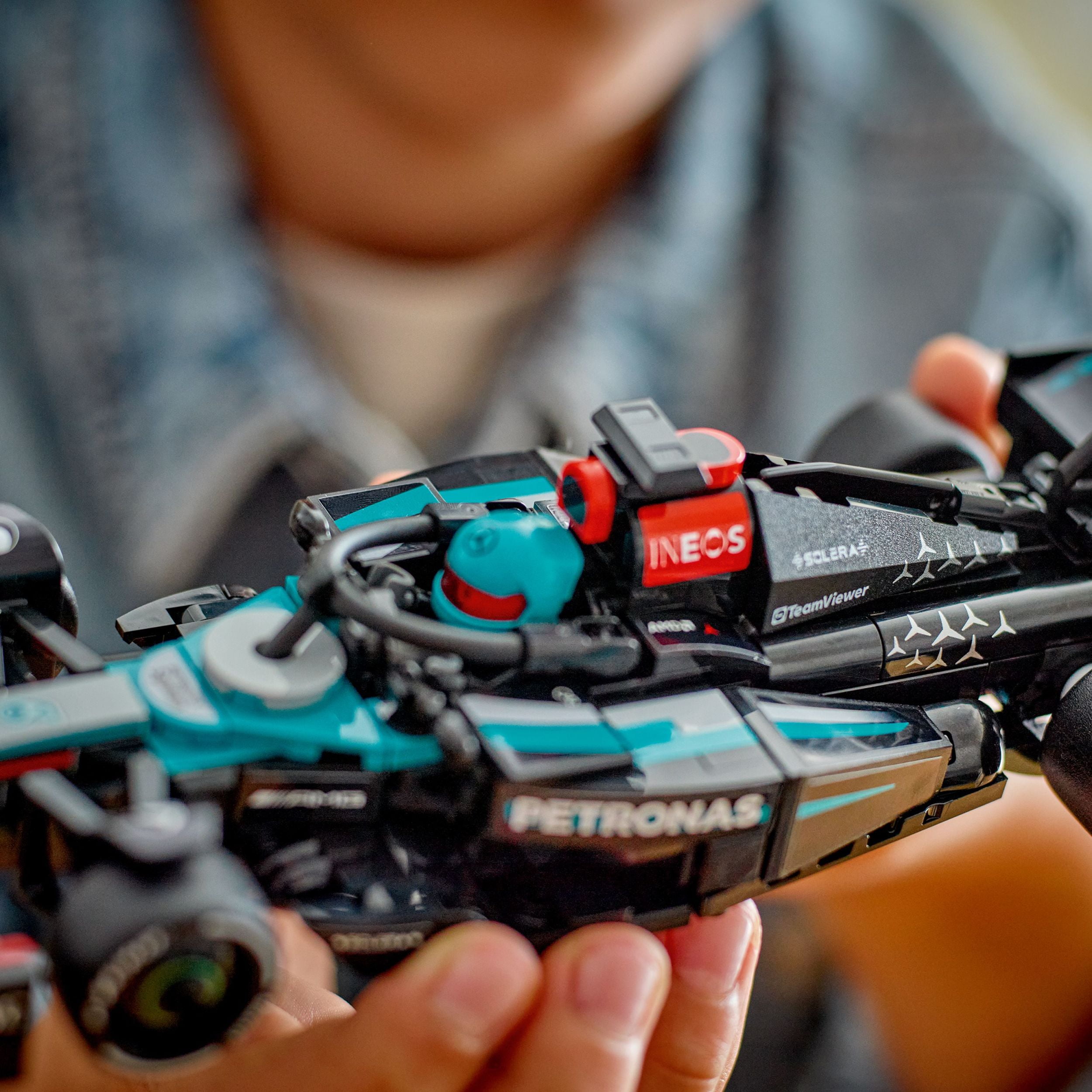 LEGO Speed Champions Mercedes-AMG F1 W15 Race Car Toy - Building Set For Kids, Boys & Girls, Ages 10+ - Toy Car for F1 Fans - Gift Idea for Birthday - 77244, LEGO Mercedes-AMG F1® W 77244