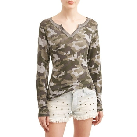 Juniors' Printed Splitneck Contrast Ralgan Sleeve T-Shirt