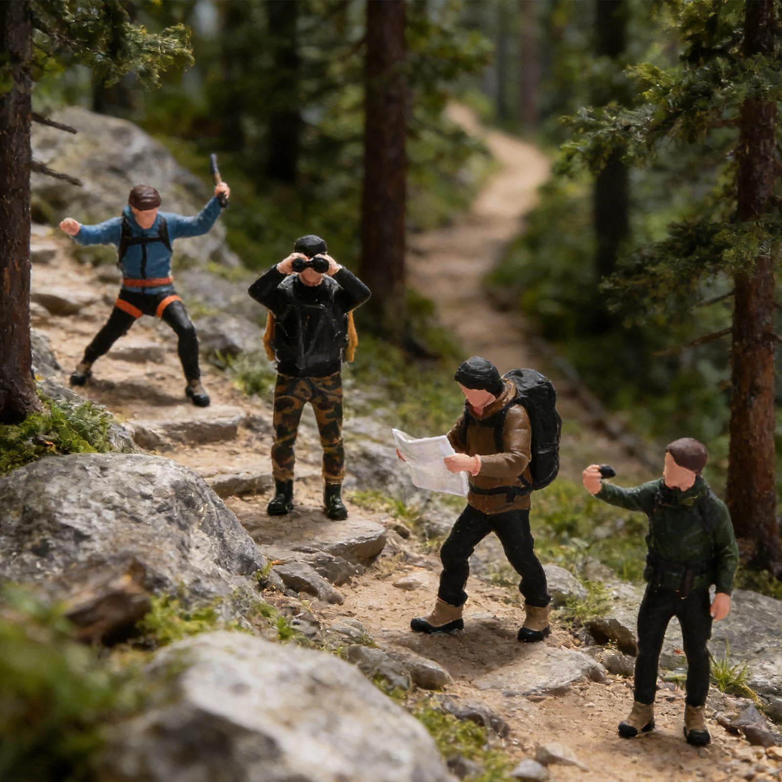 LeeQinersw 4Pcs Mini Rock Climbing Figures Hand Painted 1:64 Scale Resin Tiny People Figurines Mountaineering Men for DIY Projects Decor